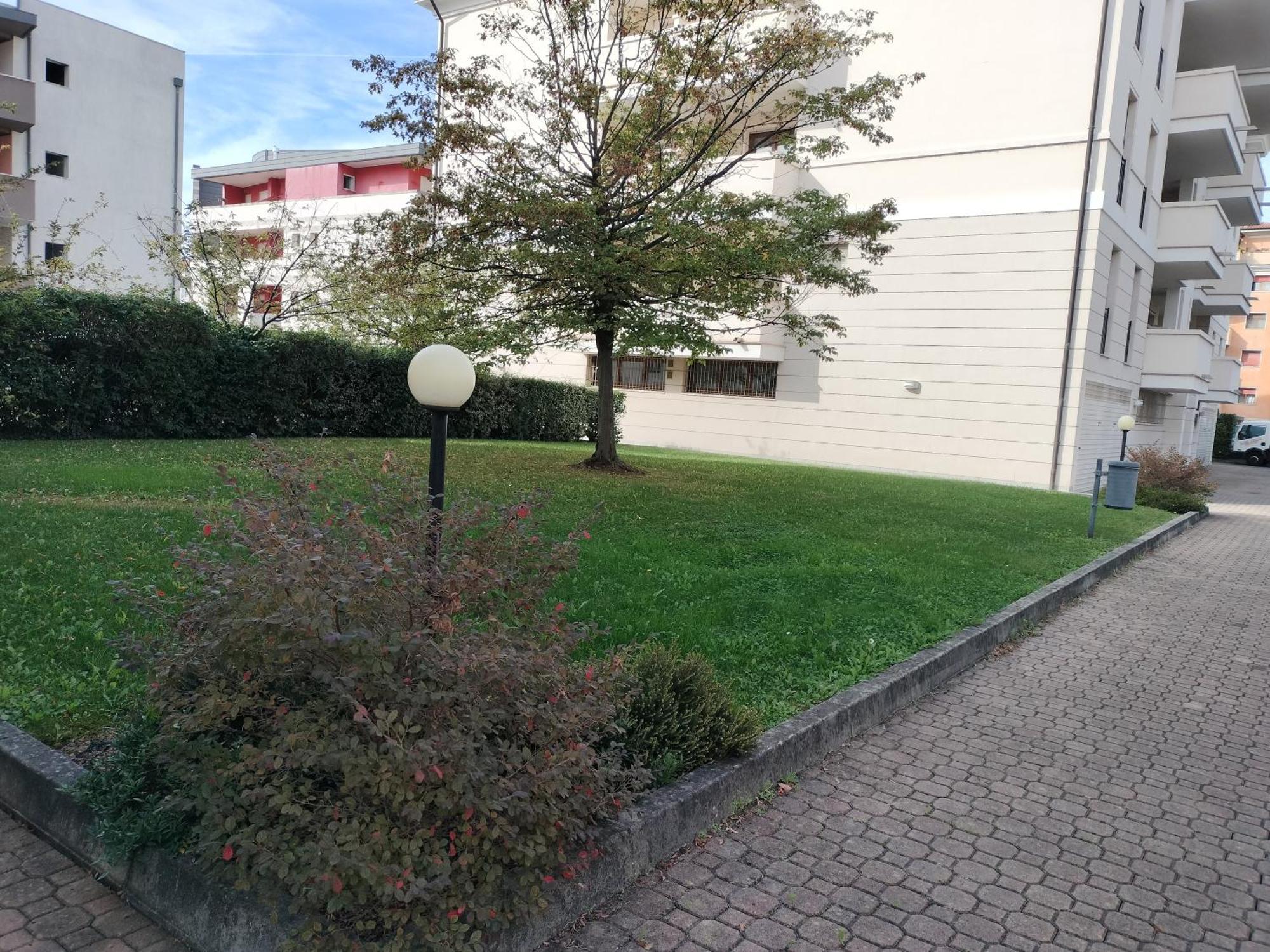 Maison Papa, Una Casa Per Sentirsi A Casa. Vicenza Exterior foto